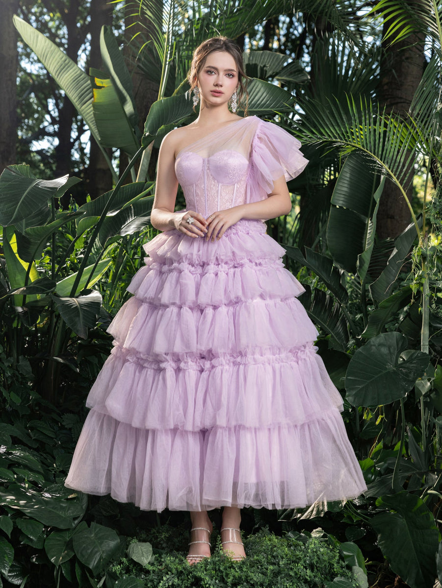 **Enchanting Tulle and Lace Gown for Unforgettable Occasions** main image 1