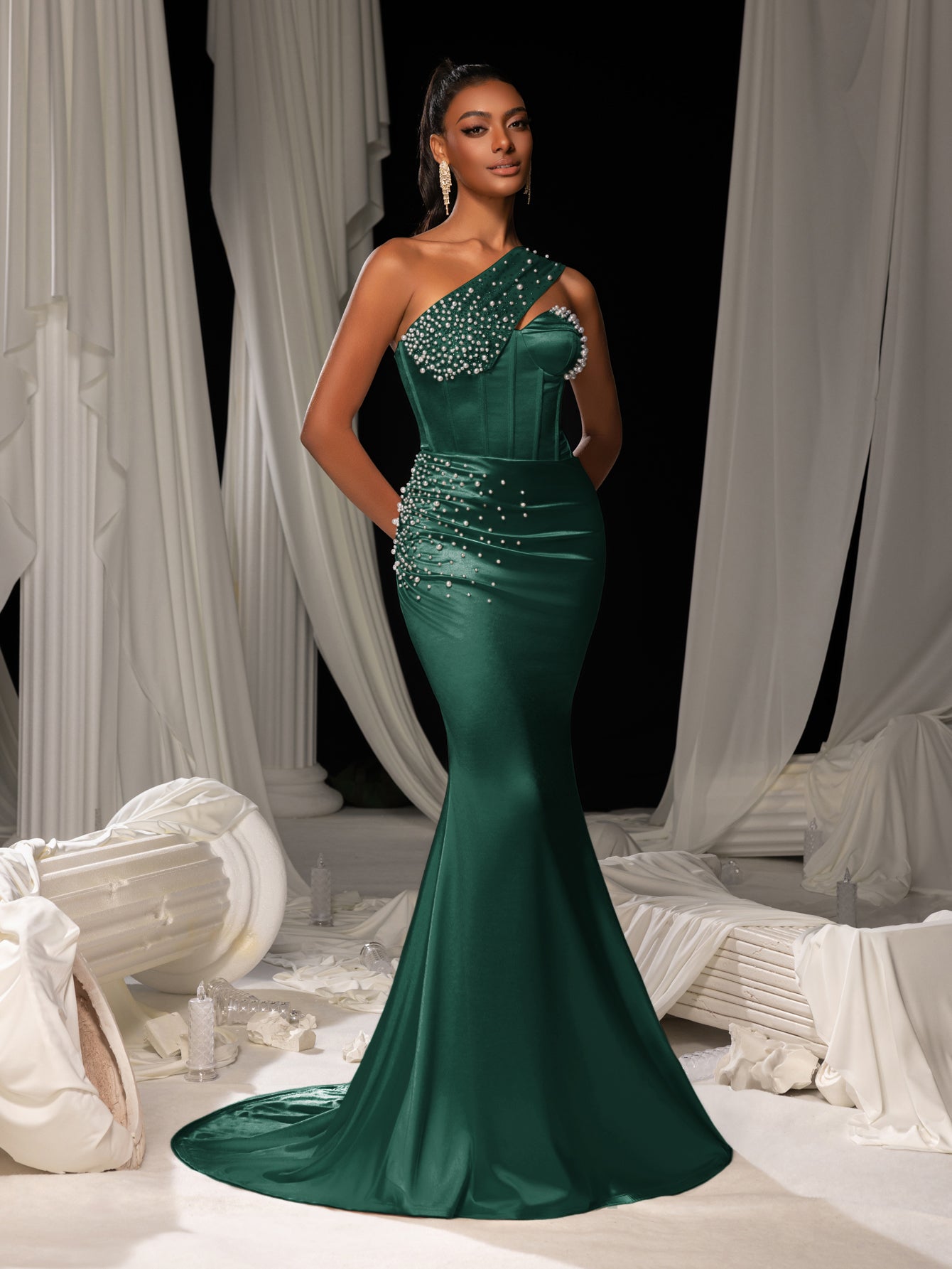 Elegant One Shoulder Mermaid Hem Satin Evening Dress with Pearl Accents