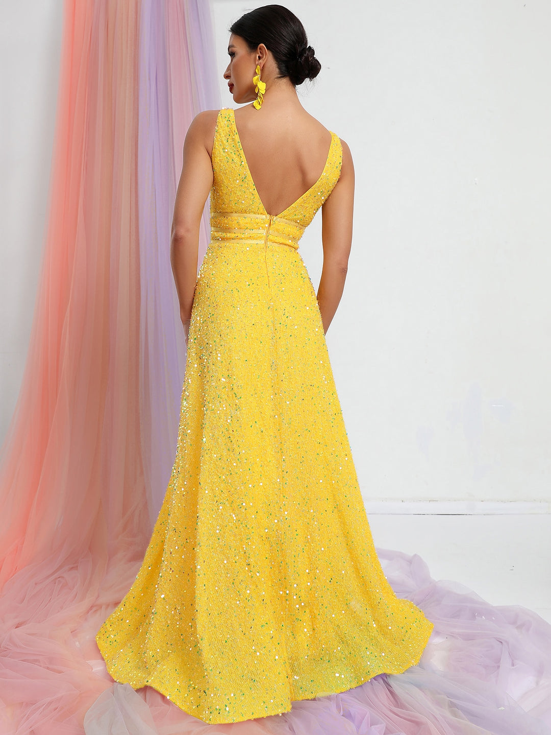 Elegant V Neck Sleeveless Sequin A-line Dresses