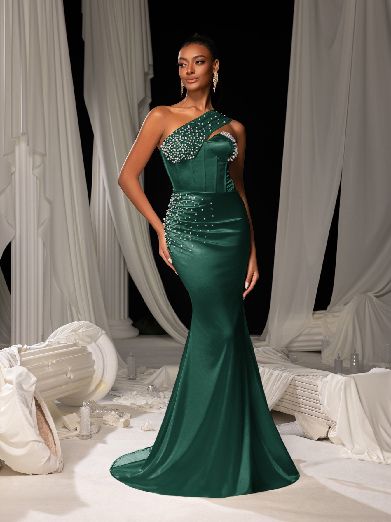 Elegant One Shoulder Mermaid Hem Satin Evening Dress with Pearl Accents