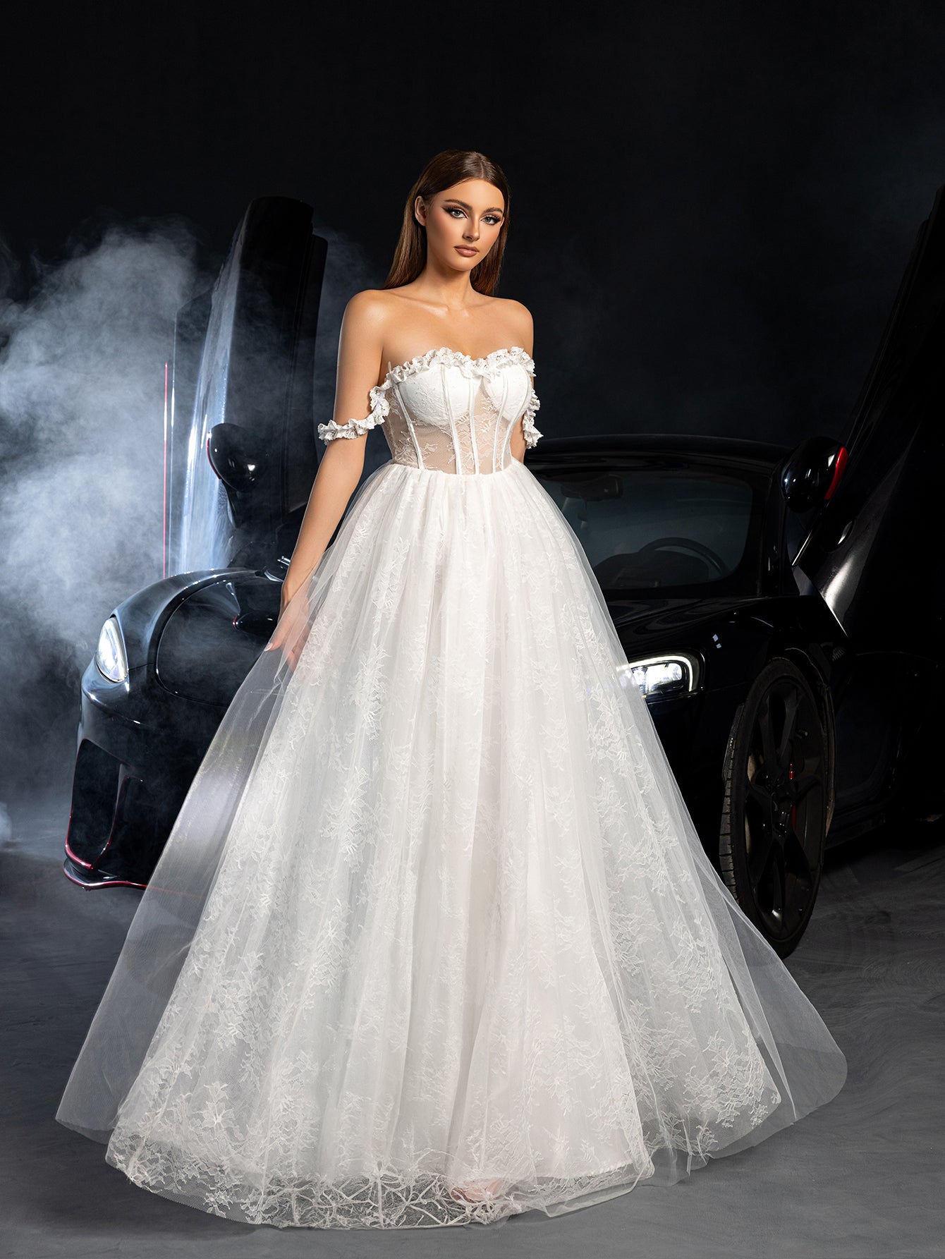 Elegant Off Shoulder Lace Bodice Contrast Tulle Hem Wedding  Dress