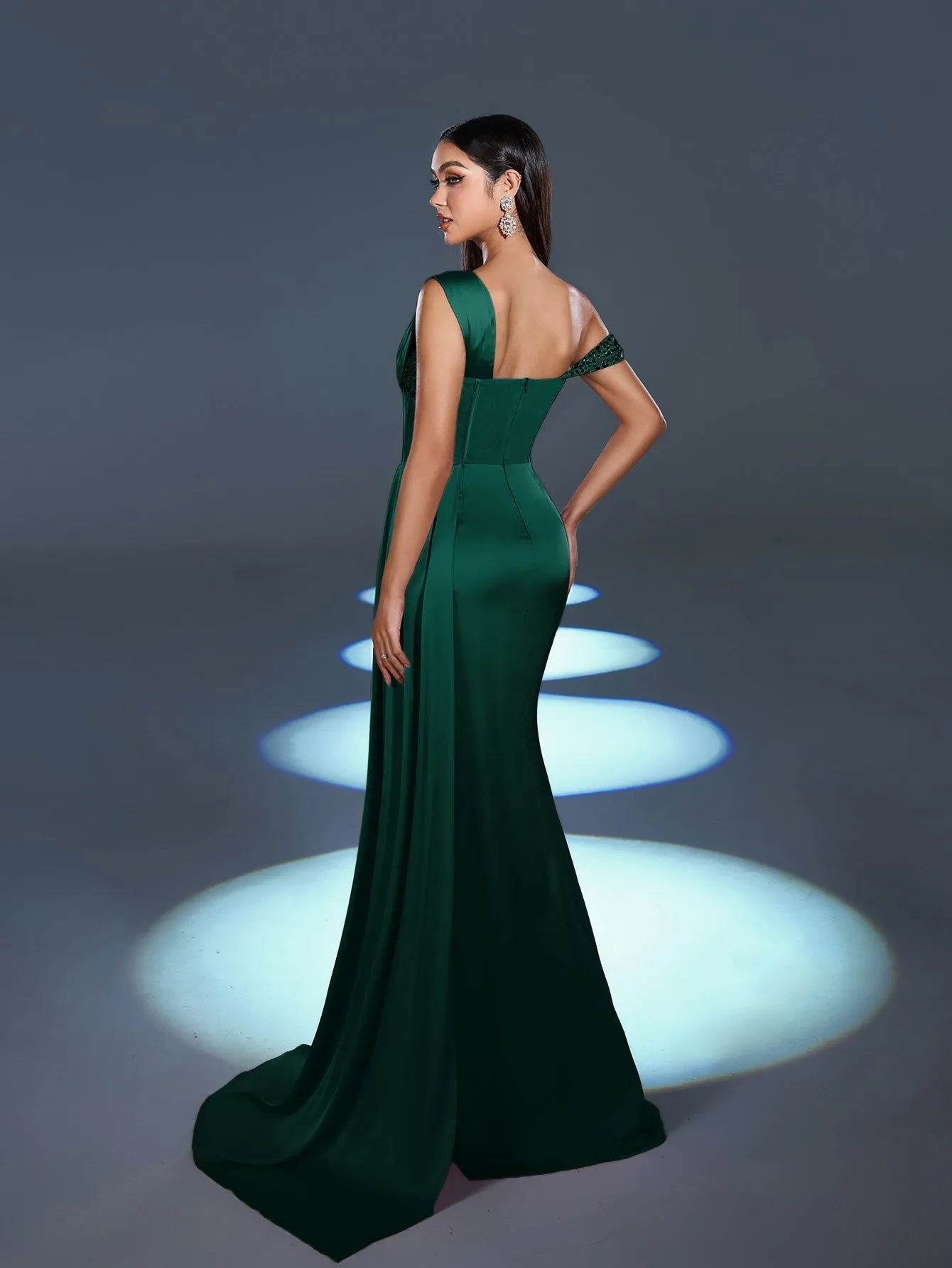 Elegant Asymmetrical Neck Split Mermaid Hem Satin Evening Dress Black / M Elegant Asymmetrical Neck Split Mermaid Hem Satin Evening Dress Black / M