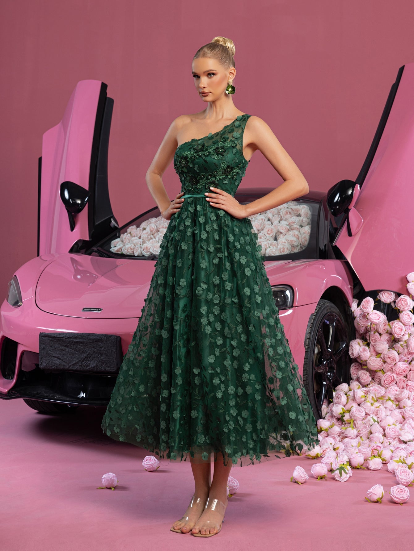 Elegant Floral Applique Midi Gown with Voluminous Skirt Spring/Summ Dark Green / XS Elegant Floral Applique Midi Gown with Voluminous Skirt Spring/Summ Dark Green / XS