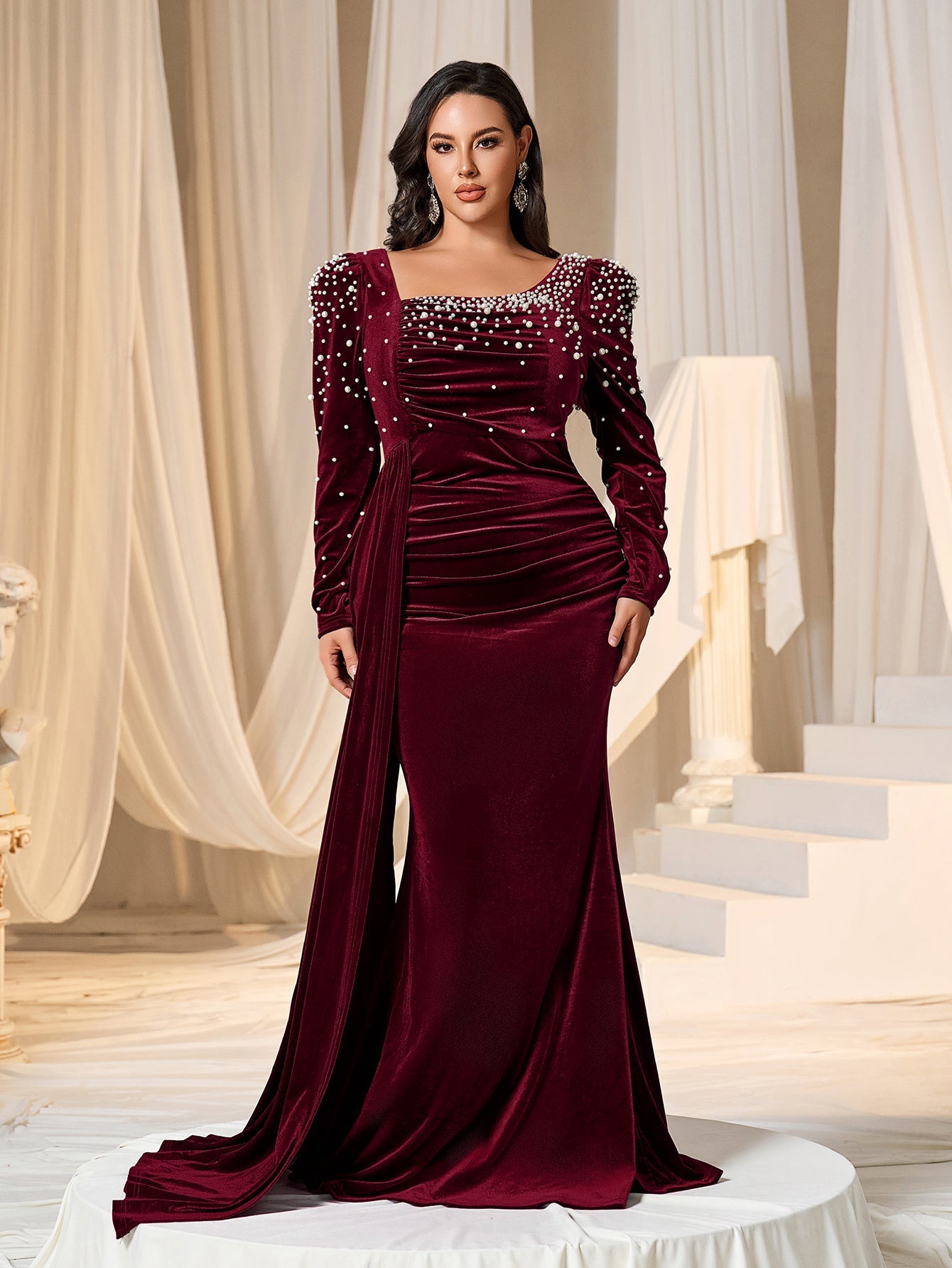 Plus Elegant Pearl Embellished Diagonal Neck Mermaid Hem Velvet Evening Dress