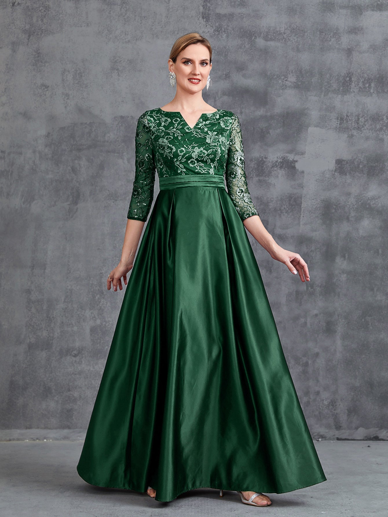 Womens' Glamorous Evening Gown: Allover Sequin-Embroidered Bodice & Satin A-Line Skirt – Elegant Formal Dress for Black-Tie Events