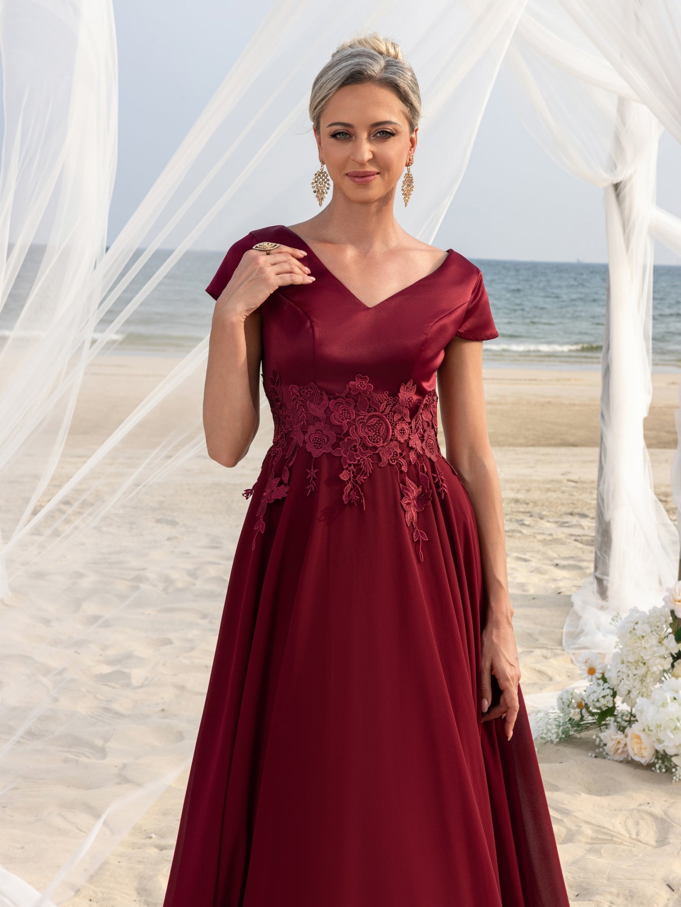 Womens' Elegant Chiffon Evening Gown with V-Neck & Short Sleeves – Intricate Lace Floral Appliqués on Bodice, Floor-Length Flowing Skirt for Outdoor Ceremonies, Formal Garden Parties & Upscale Evening Events