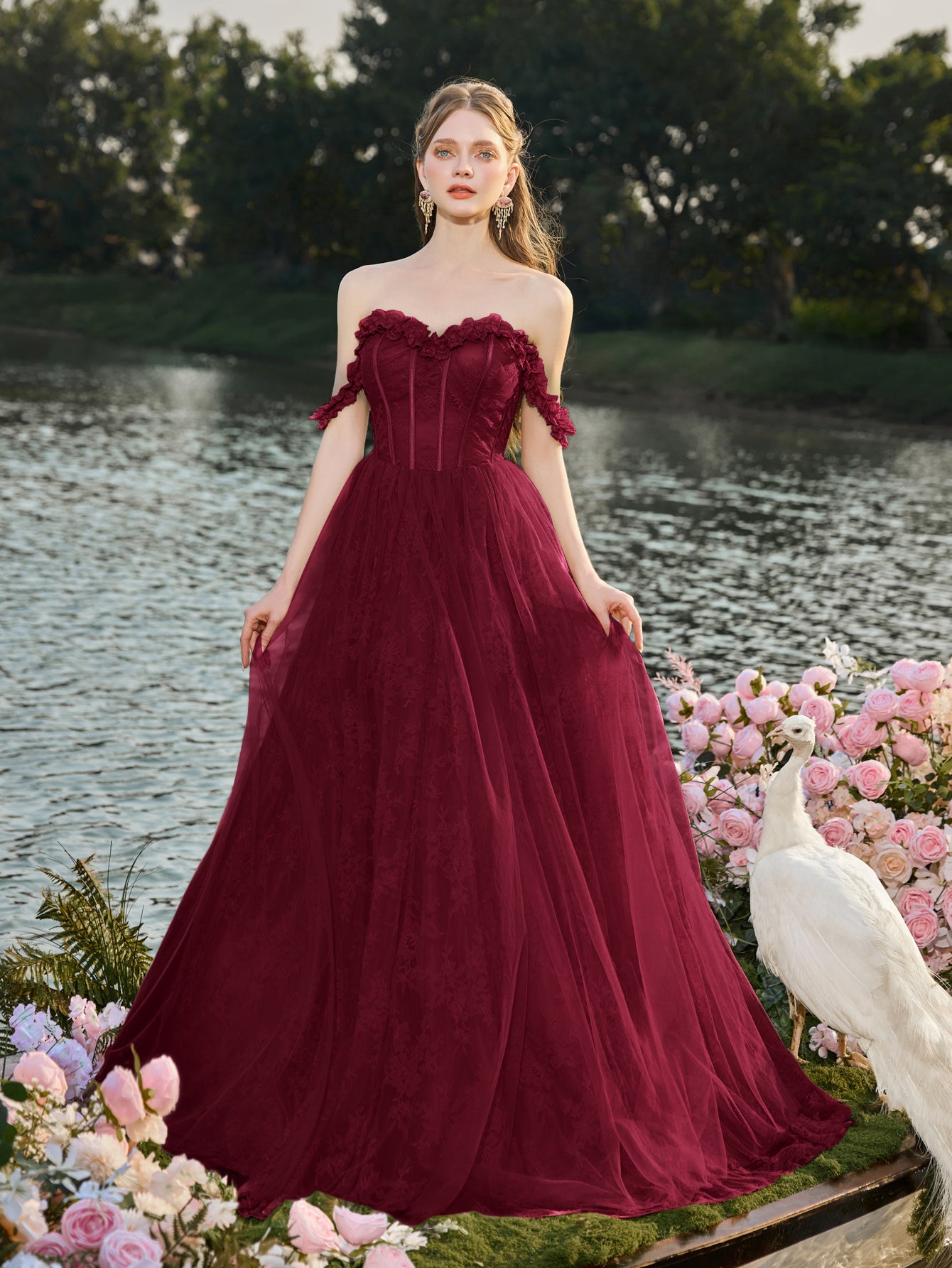 Elegant Off Shoulder Lace Bodice Contrast Tulle Hem Wedding  Dress