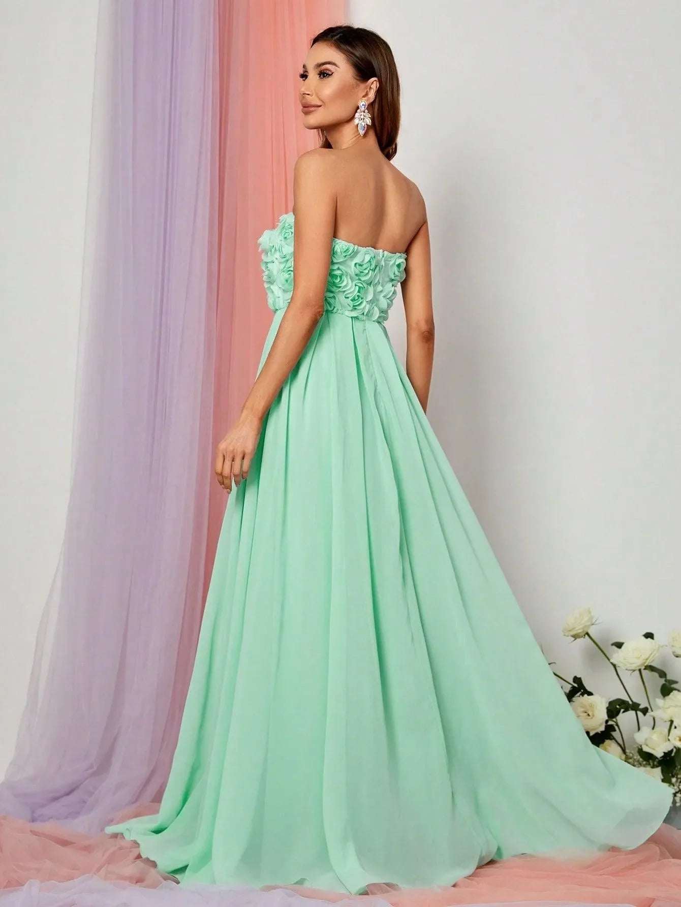 Elegant 3D Flower Chiffon Tube Bridesmaids Dress