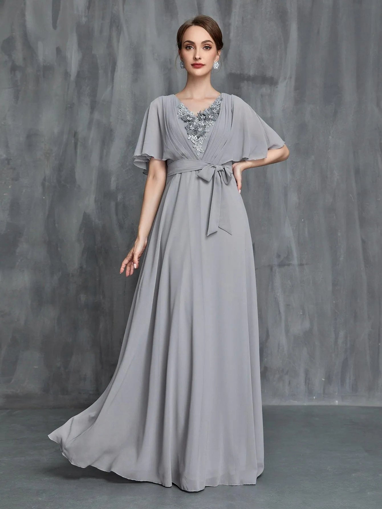 Womens' Applique Detail Butterfly Sleeves Chiffon Belted Dress Grey / L Womens' Applique Detail Butterfly Sleeves Chiffon Belted Dress Grey / L