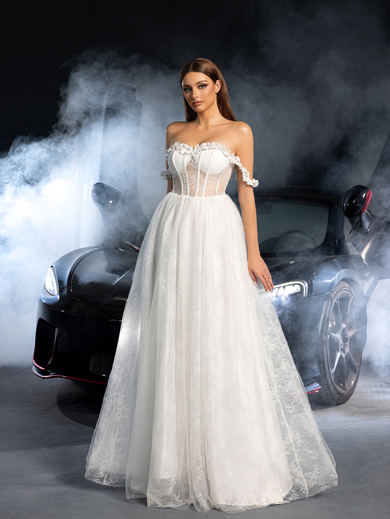 Elegant Off Shoulder Lace Bodice Contrast Tulle Hem Wedding  Dress