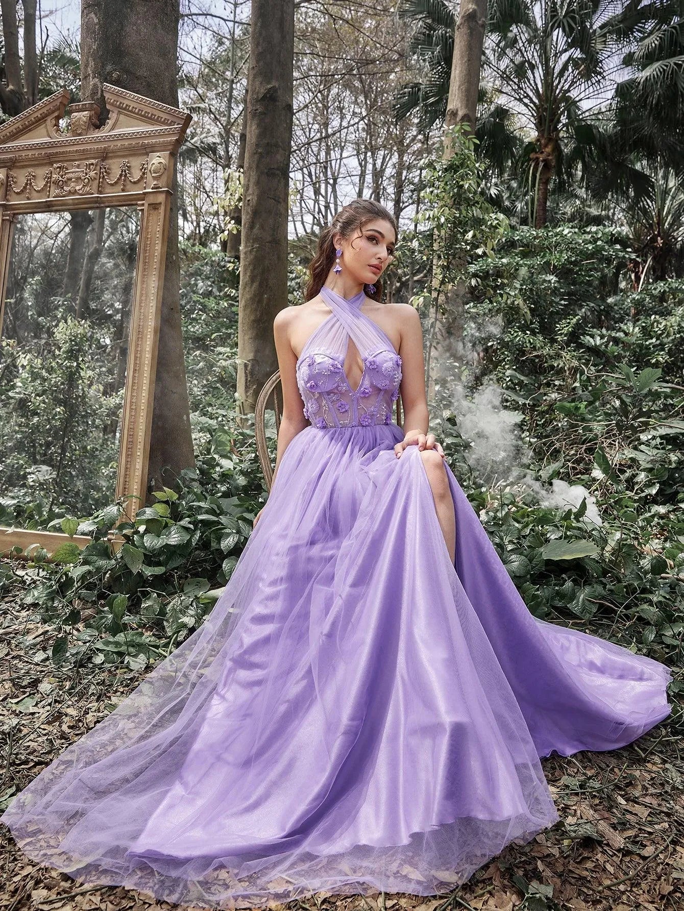 Gorgeous Halter Neck Applique Detail Bodice Lace-Up Back Prom Dress Violet / XL Gorgeous Halter Neck Applique Detail Bodice Lace-Up Back Prom Dress Violet / XL