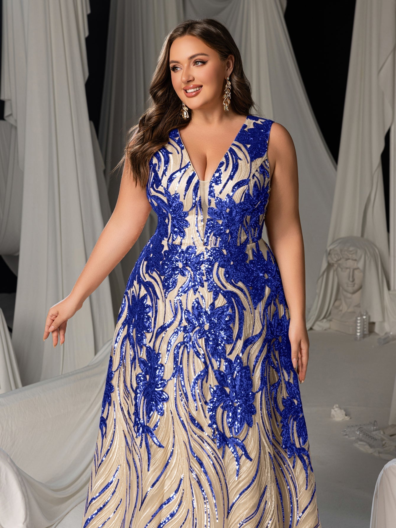 Plus Floral Sequin V Neck Sleeveless A-Line Formal Dress