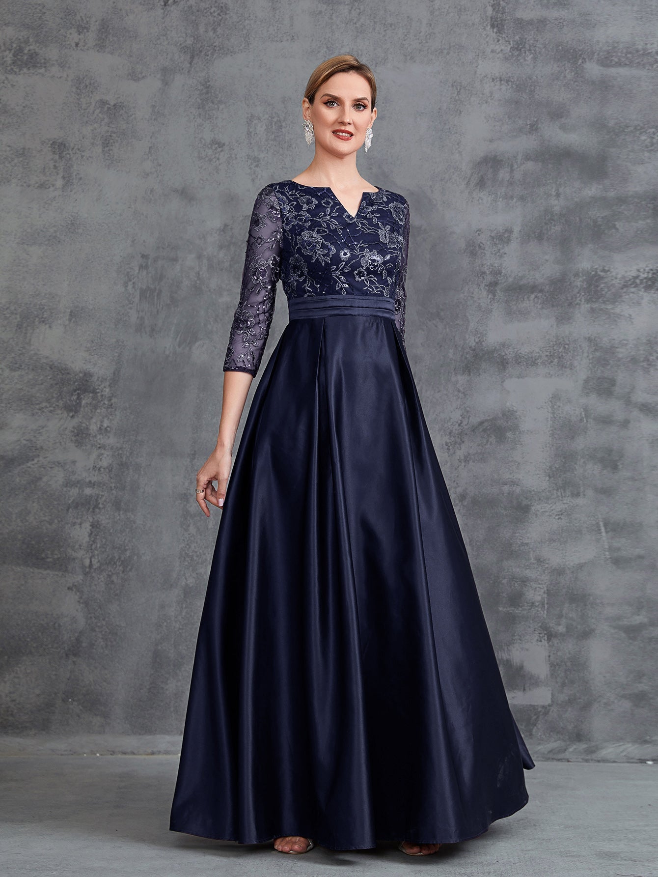 Womens' Glamorous Evening Gown: Allover Sequin-Embroidered Bodice & Satin A-Line Skirt – Elegant Formal Dress for Black-Tie Events
