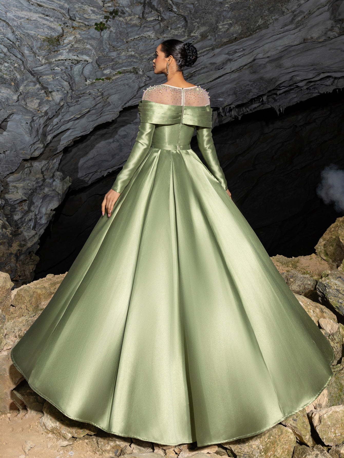 Luxury Beaded Evening Gown with Off-Shoulder Mesh Insert, High Slit Satin Dress for Red Carpet & Gala Events