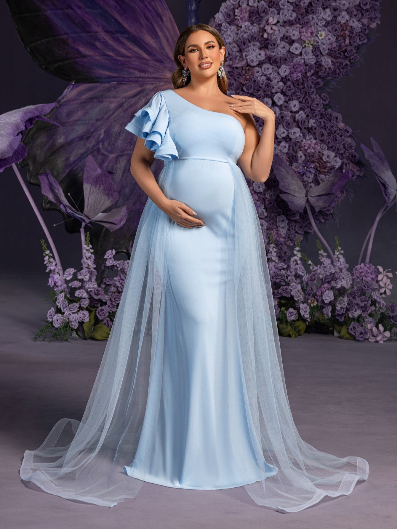 Plus Maternity  Evening Gown with Asymmetrical Ruffle Neckline & Tulle Train – Elegant Pregnancy Evening Dress for Photoshoots & Galas