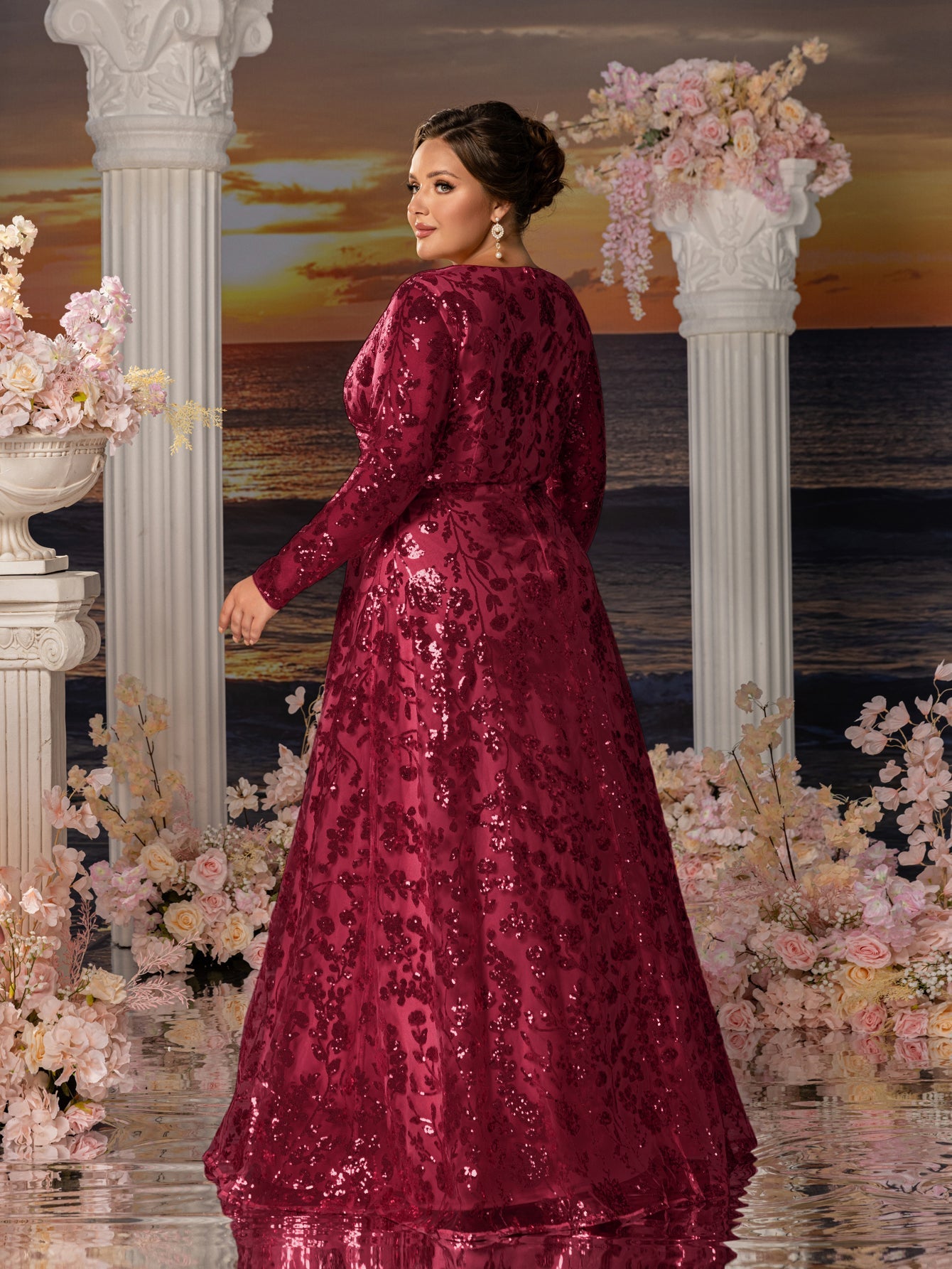 Plus Womens' Elegant V-Neck Evening Gown with Delicate Lace & Silver Embroidery – Long Flowing Skirt for Seaside Weddings & Romantic Beach Events