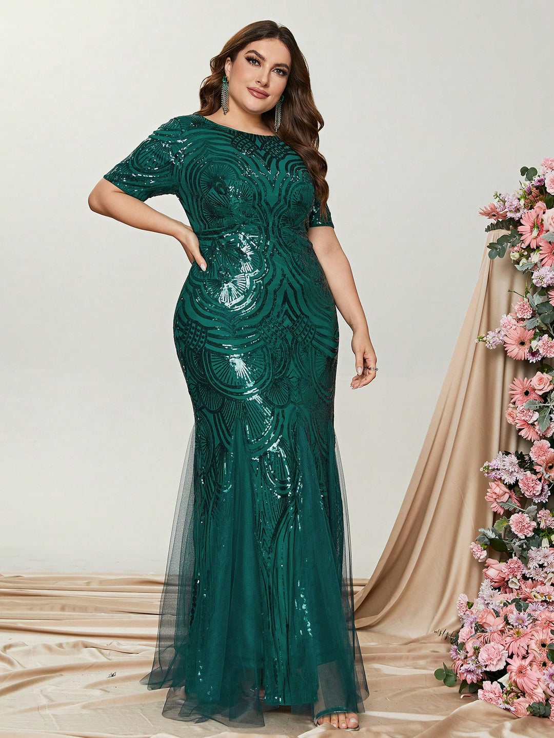 Plus Size Formal Dress Round Neck Short Sleeve Mermaid Evening Gown