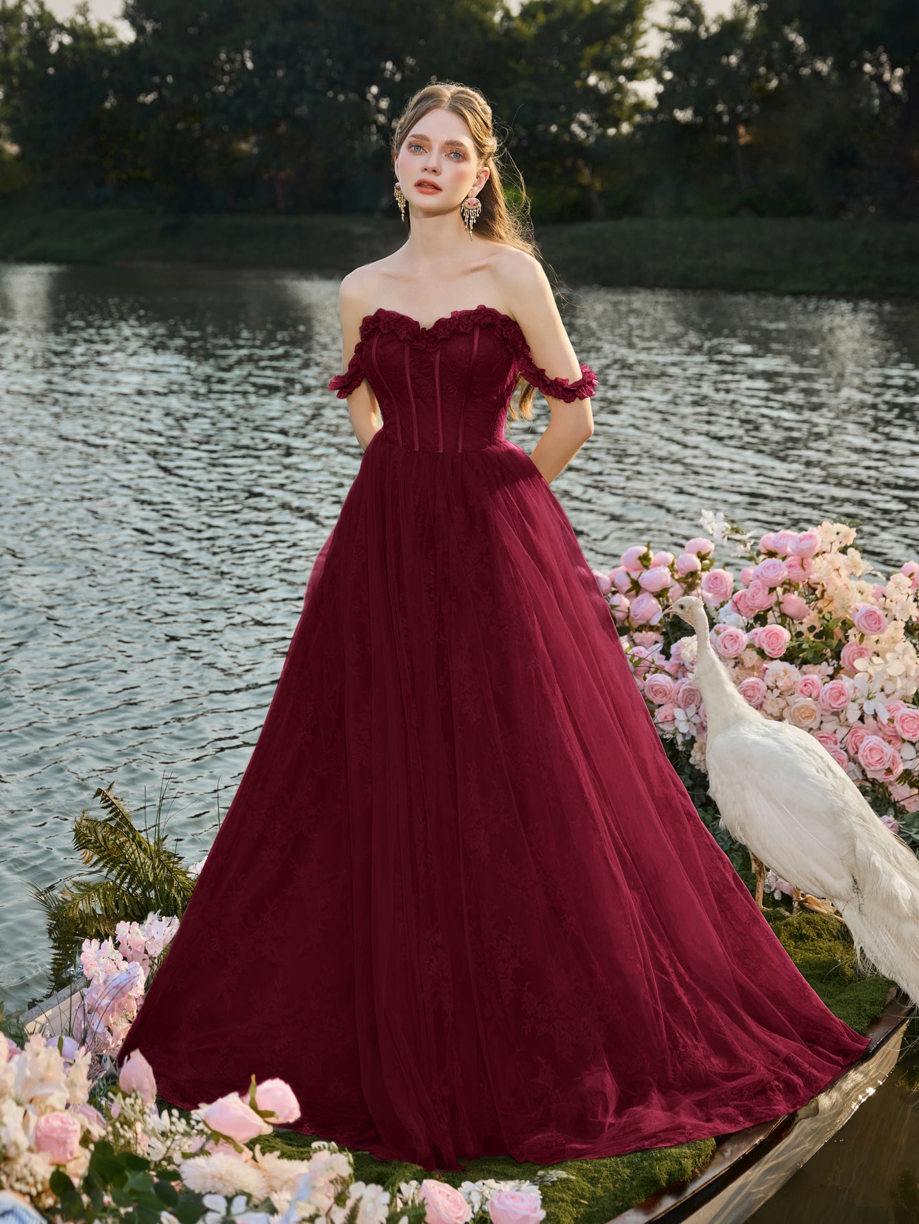 Elegant Off Shoulder Lace Bodice Contrast Tulle Hem Wedding  Dress