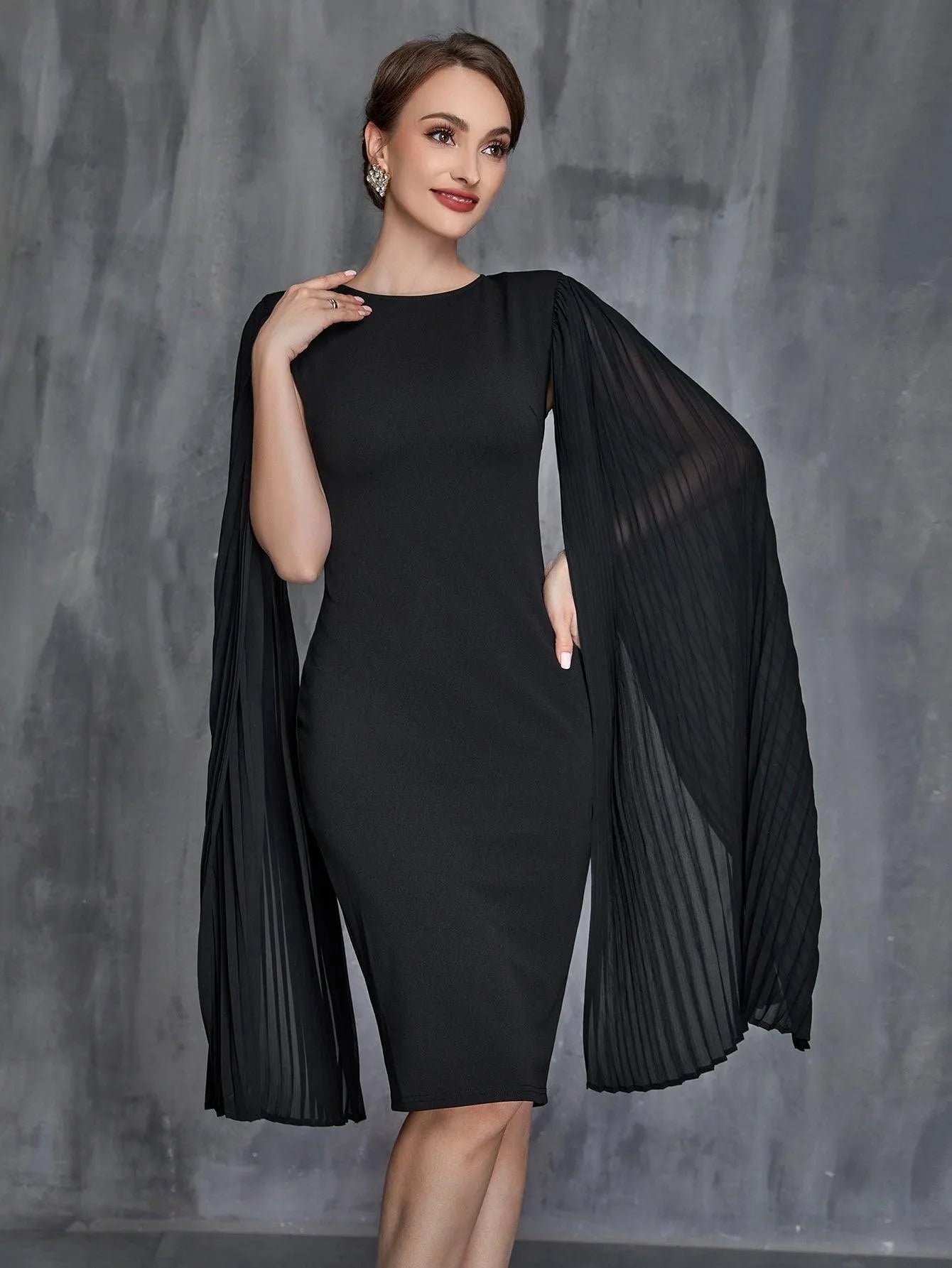 Womens' Pleated Cloak Sleeves Midi Dress Black / XXL Womens' Pleated Cloak Sleeves Midi Dress Black / XXL