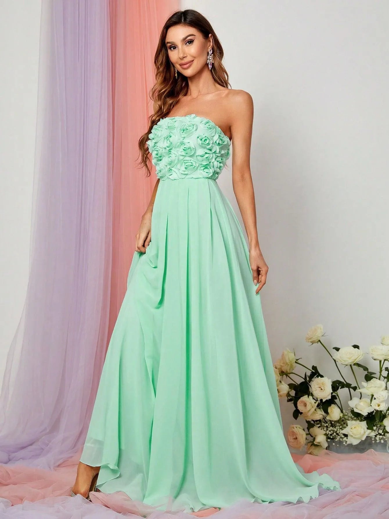 Elegant 3D Flower Chiffon Tube Bridesmaids Dress