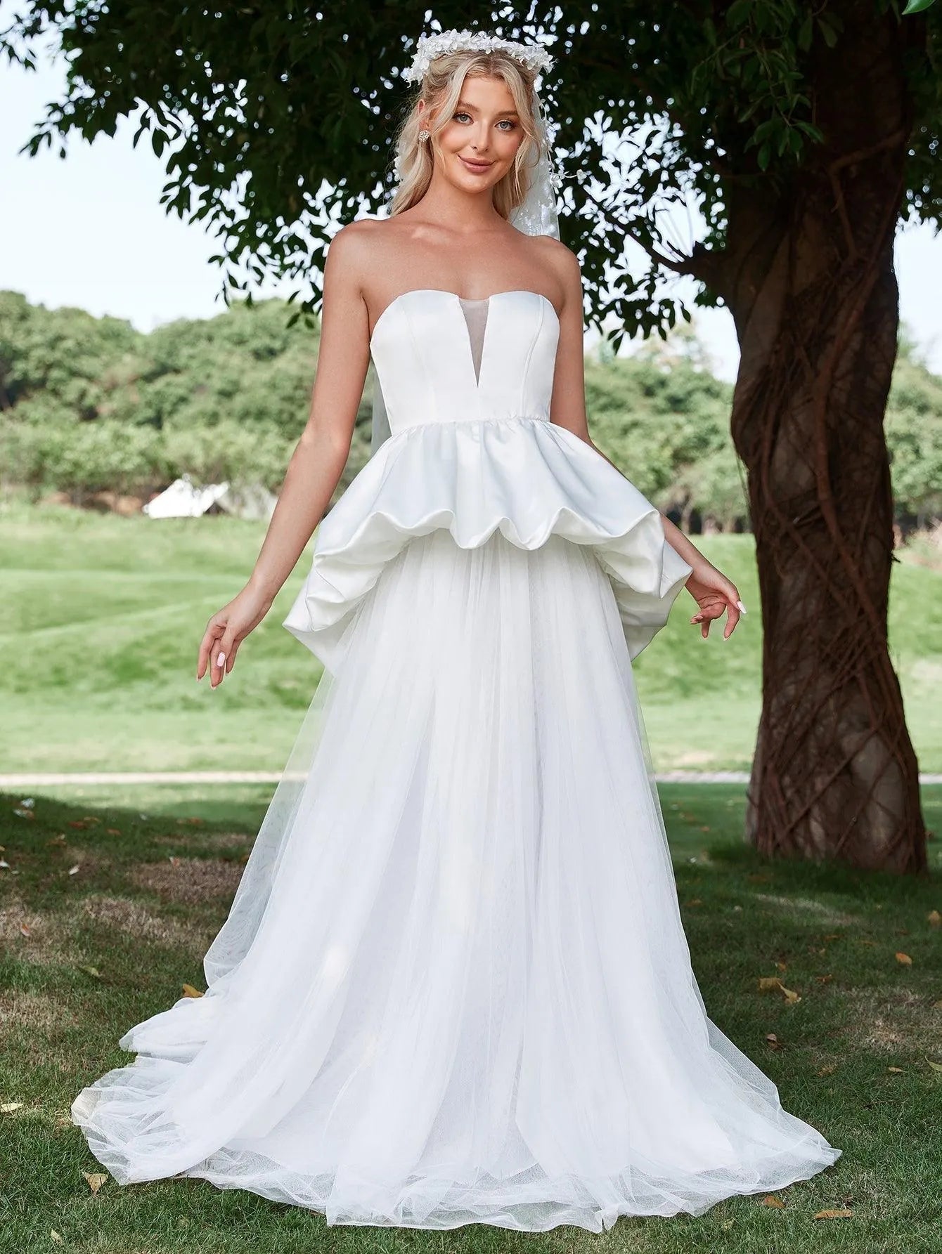 mesh overlay wedding dress Evening & Wedding dresses made of Mesh Fabric Material