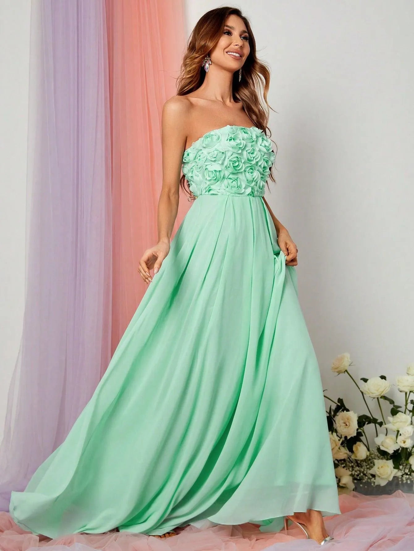 Elegant 3D Flower Chiffon Tube Bridesmaids Dress