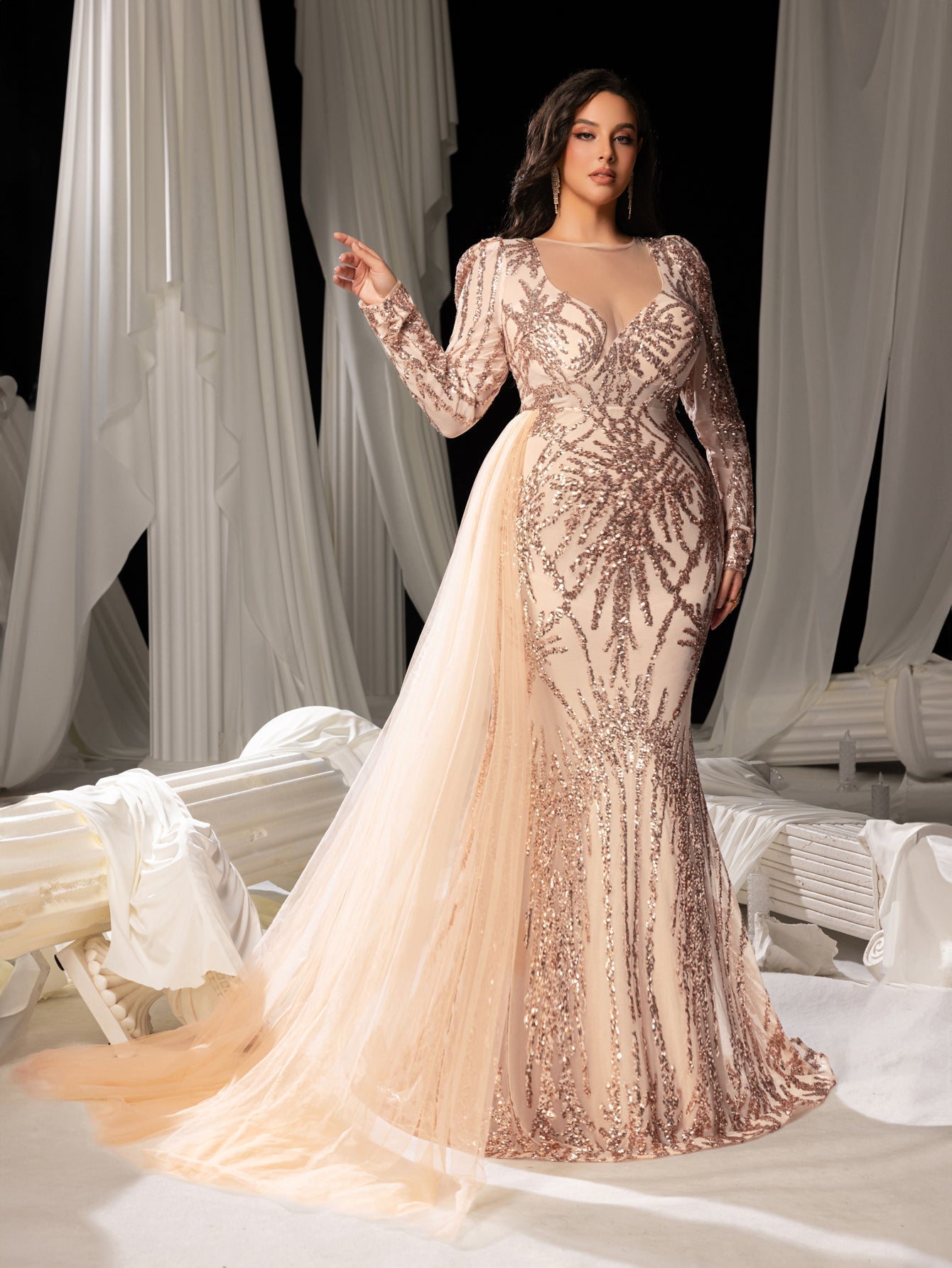 Gorgeous Graphic Sequin Sheer Overlay Mermaid Hem Evening Dress