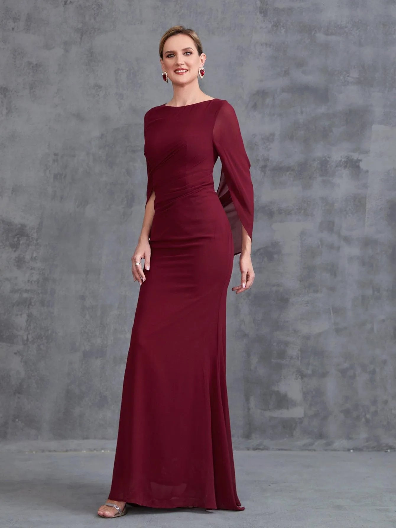 hemming chiffon prom dress How to sew a hem on Chiffon? Perfect for altering Bridesmaid, Prom and evening dresses!
