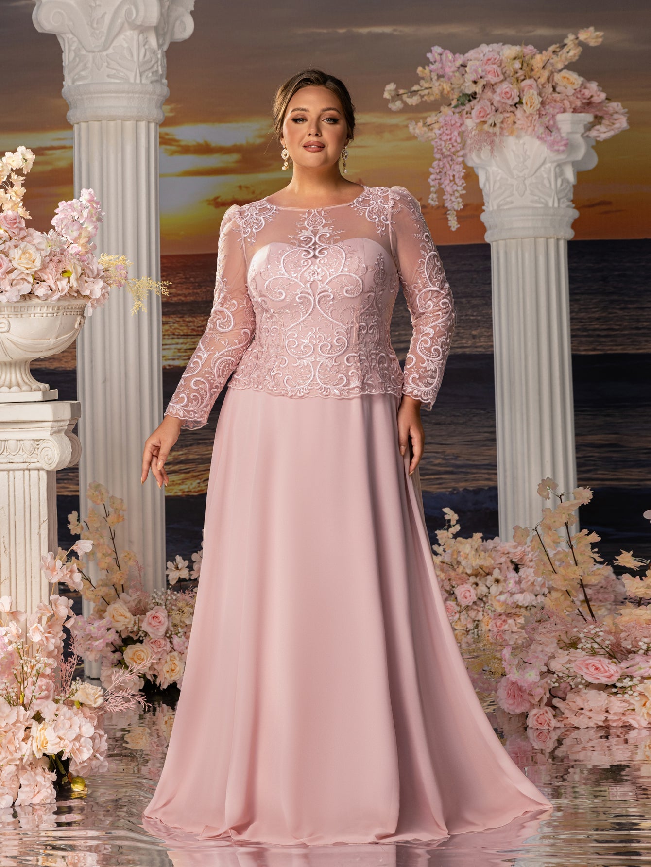 Plus Womens' Elegant Evening Gowns: Lace & Chiffon with Boat Neckline and Floral Embroidery – Timeless Formal Occasion Dresses