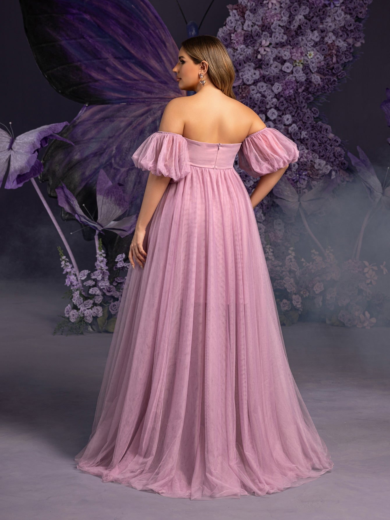 Plus Maternity Strapless Tulle Gown with Puffed Sleeves & Ruched Bodice – Elegant 1XL-5XL Pregnancy Dresses for Photoshoots