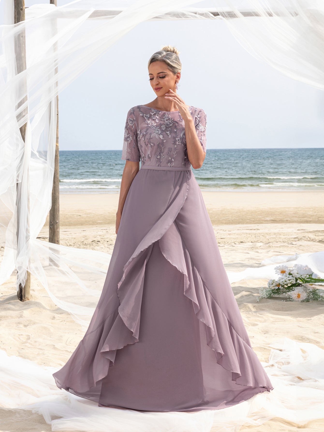 Womens' Chiffon Floor-Length Evening Gown with Short Sleeves & Floral Lace – Elegant Mother of the Bride Dress with Layered Ruffle for Coastal Events, Evening Banquets & Family Gatherings