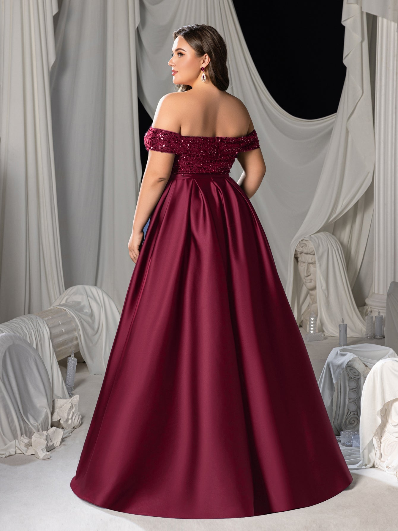 Plus Elegant Off-Shoulder Evening Gown with Sequin Embellishments – High Slit Satin Skirt & Back Zipper for Luxury Weddings or Evening Glam