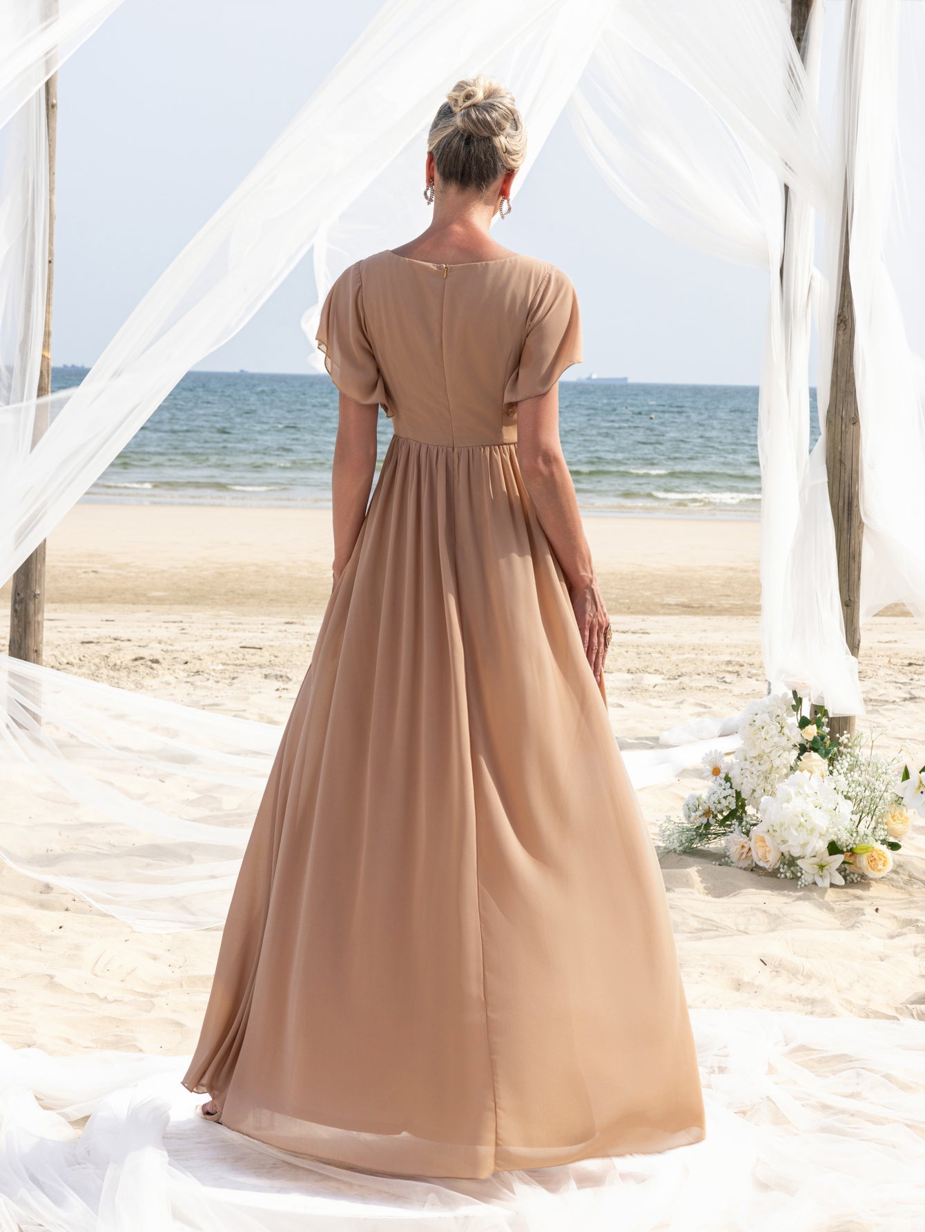Womens' Chiffon Evening Gown with Floral Appliqu Detailing Elegant Khaki / S Womens' Chiffon Evening Gown with Floral Appliqu Detailing Elegant Khaki / S