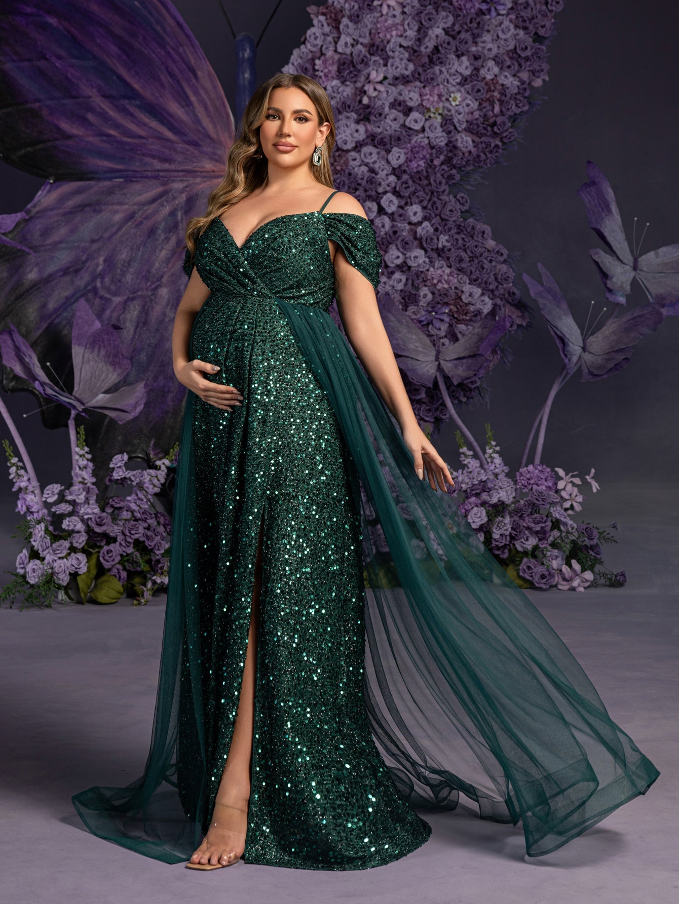 Plus Maternity  Glittering Evening Gown with Thigh-High Slit – Sequined Red Carpet Dress for Pregnancy Galas & Photoshoots