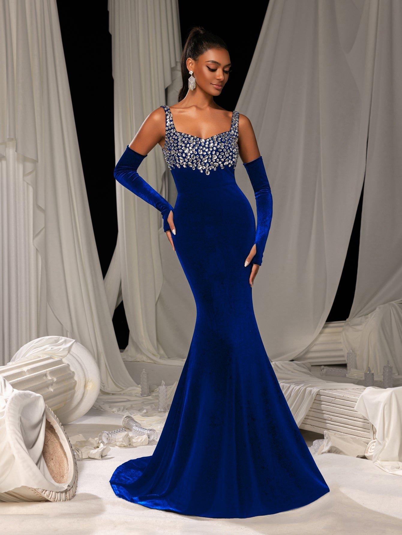 Vintage Velvet Mermaid Gown with Sweetheart Neckline, Sparkling Embellishments