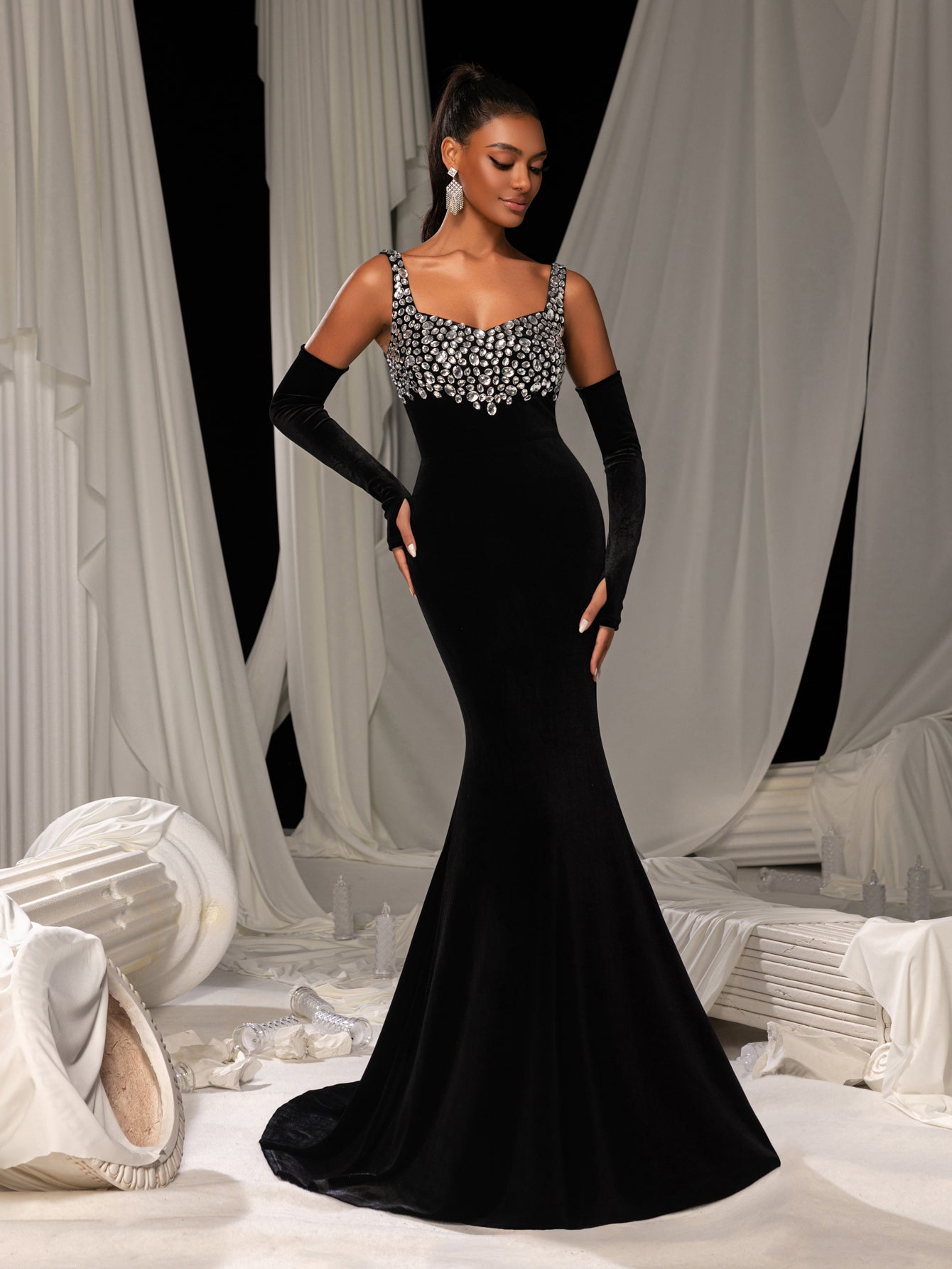 Vintage Velvet Mermaid Gown with Sweetheart Neckline, Sparkling Embellishments