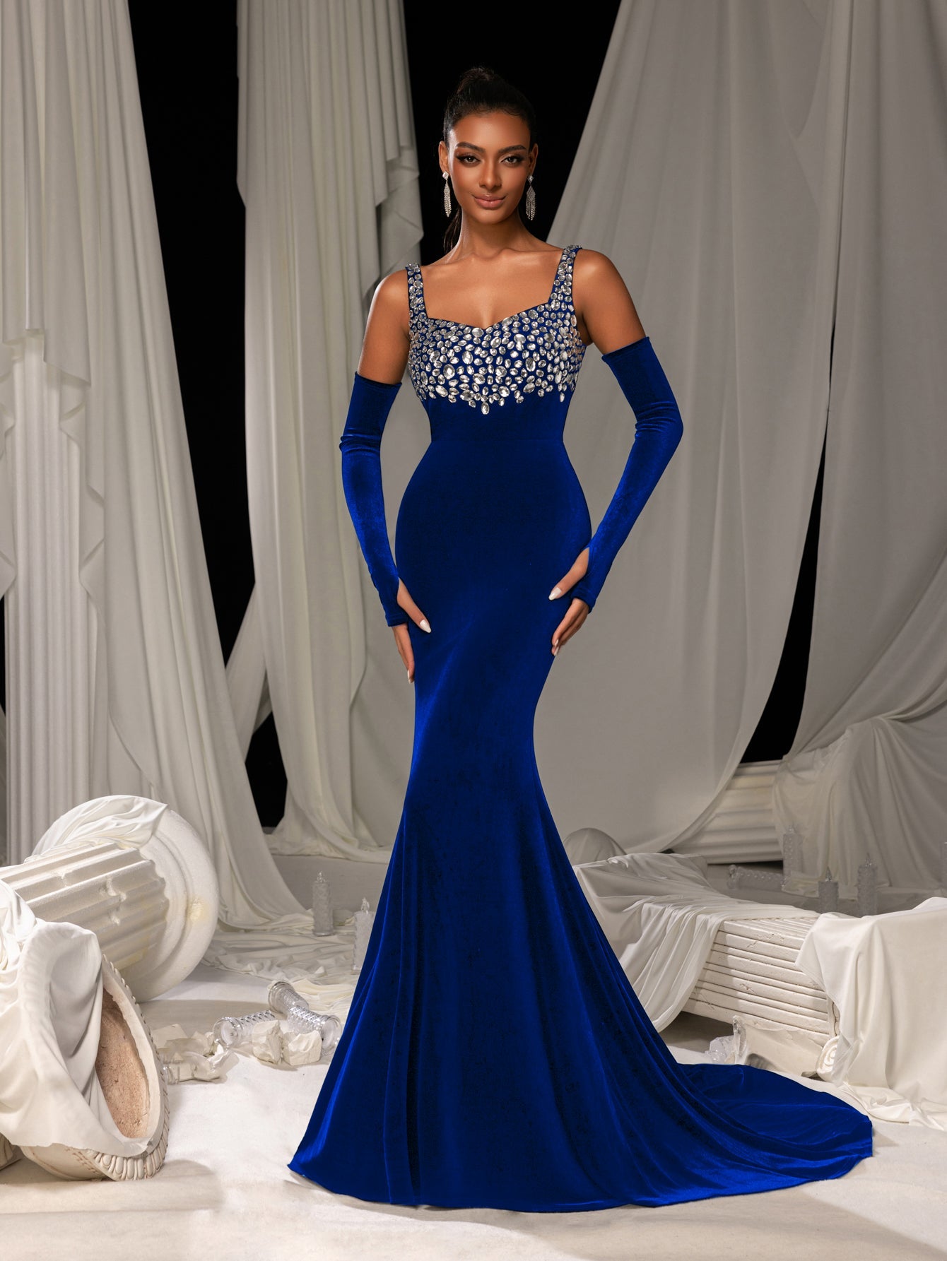 Vintage Velvet Mermaid Gown with Sweetheart Neckline, Sparkling Embellishments