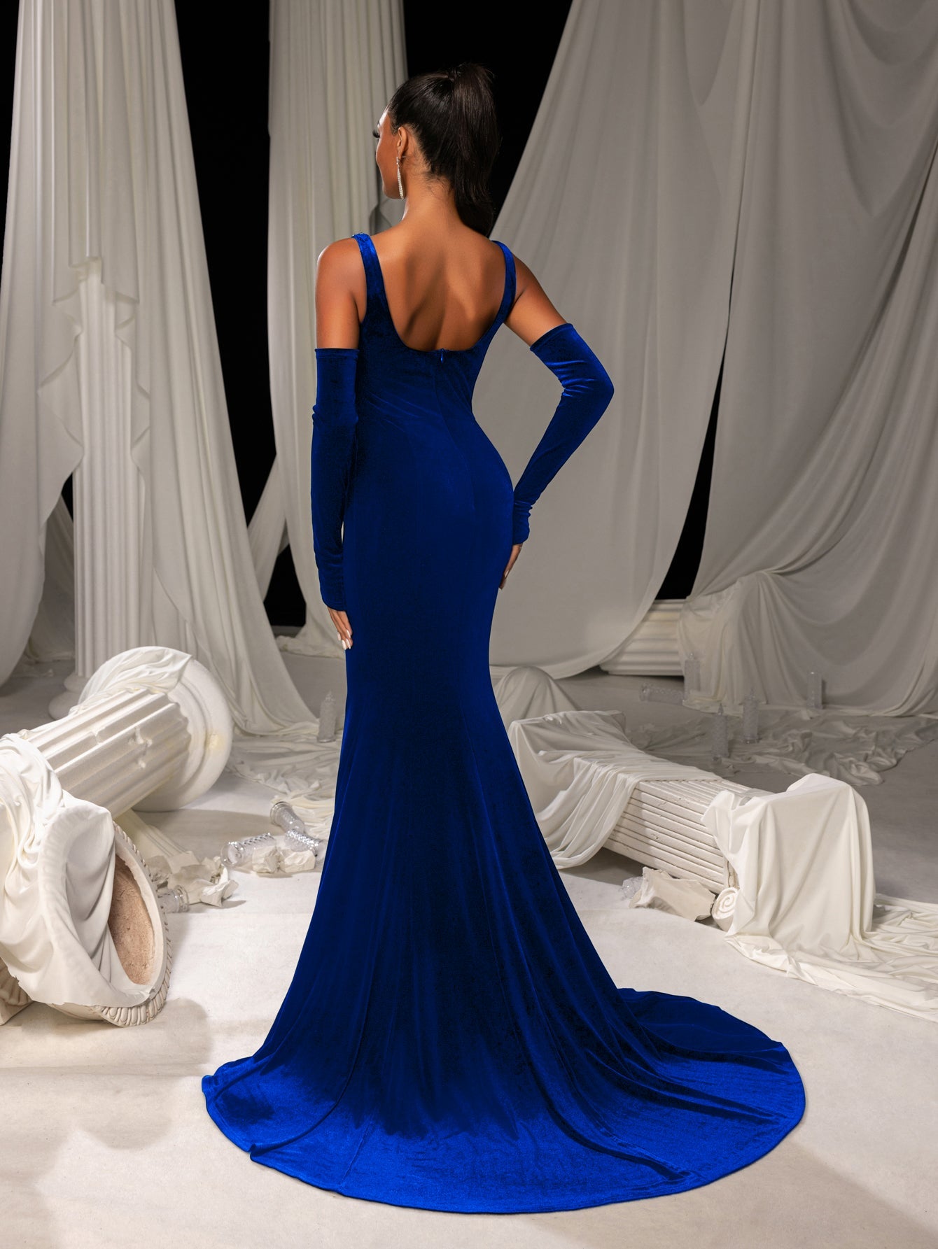 Vintage Velvet Mermaid Gown with Sweetheart Neckline, Sparkling Embellishments