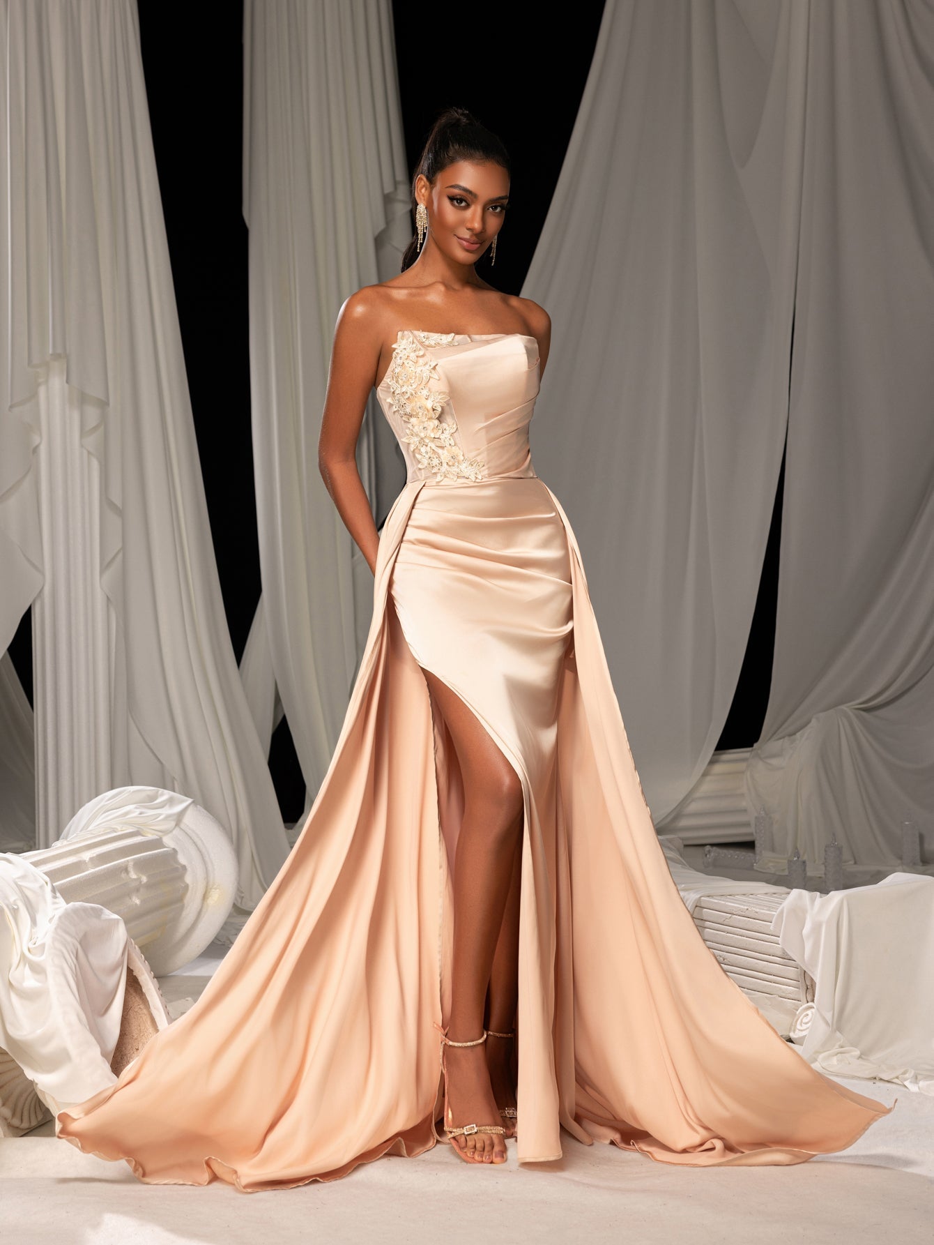 High Slit & Sweep Train