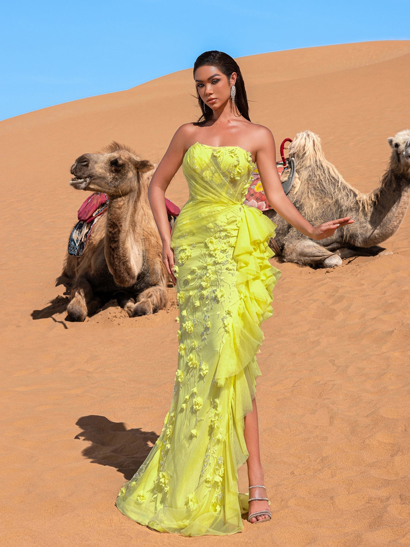 beaded embellishments for dresses Luxury Beaded Appliqu Gown with Intricate Embellishments Evening G Yellow / XL