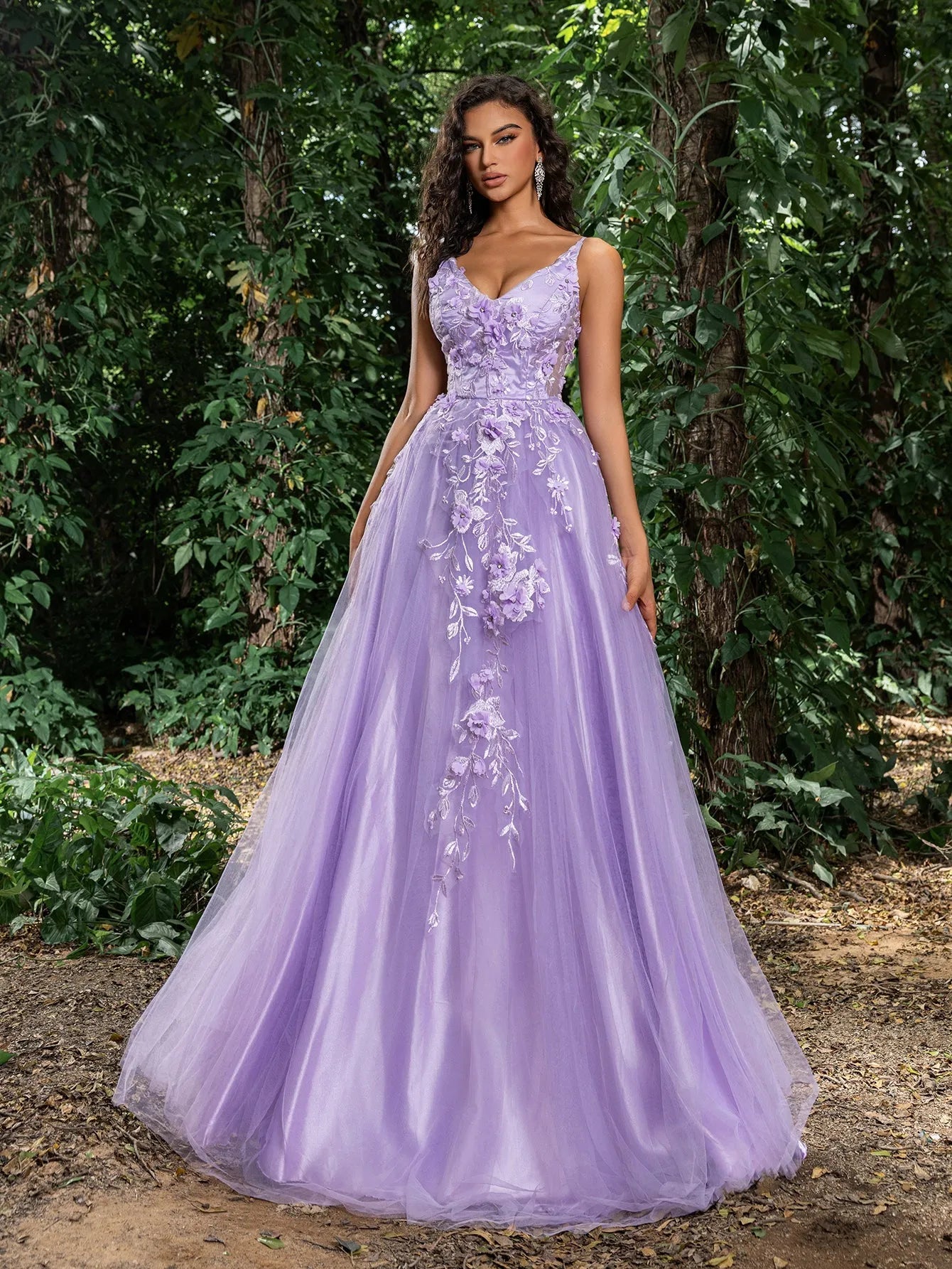 Gorgeous Floral Applique Detail Lace-Up Back Tulle Prom Dress, Violet / M