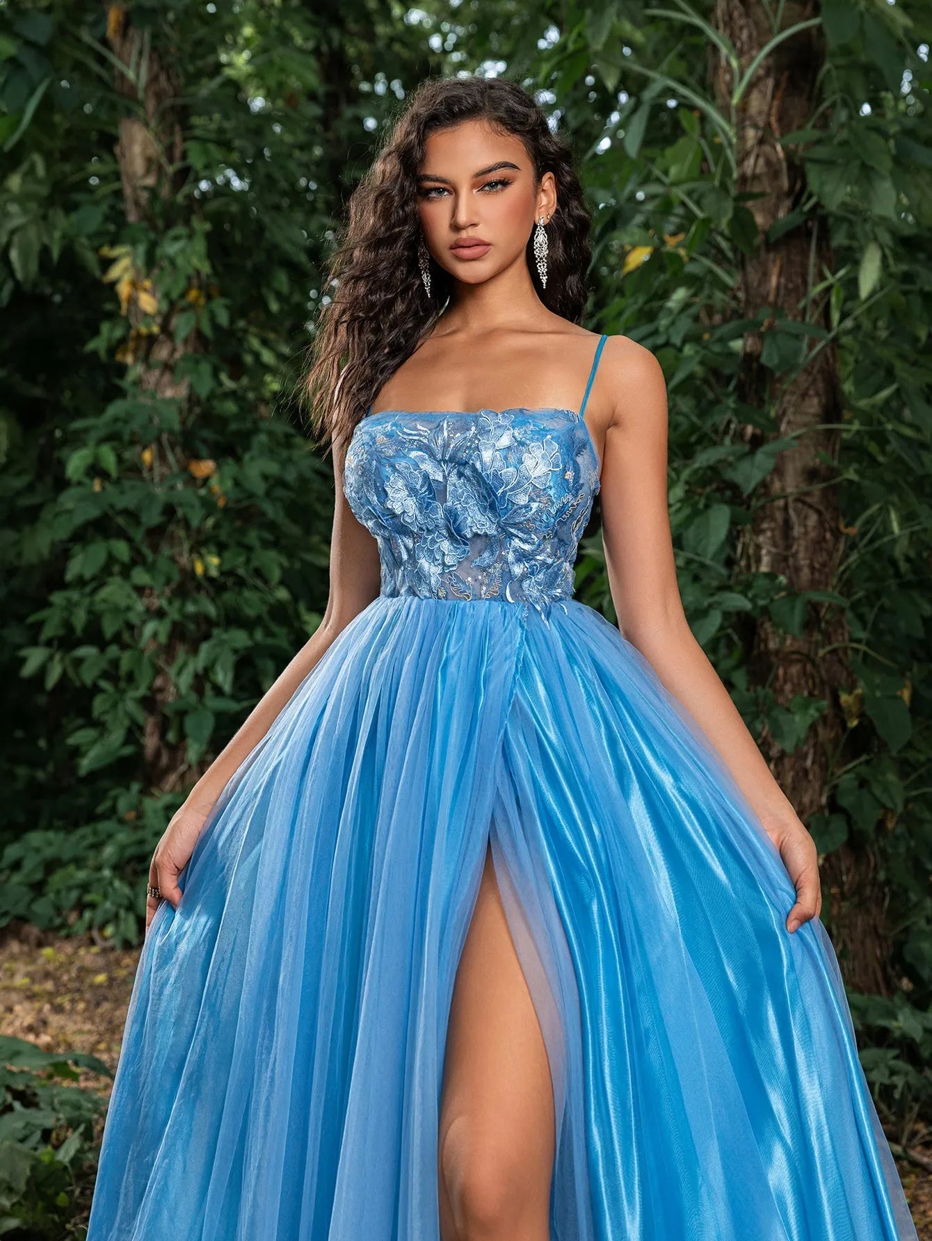 applique prom dress Gorgeous Applique Detail Bodice Lace-Up Back Cami Prom Dress Blue / M