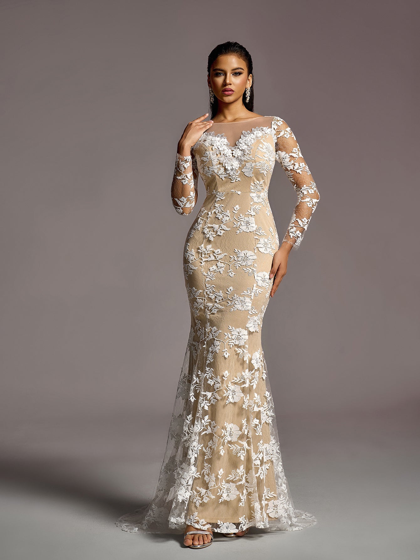 Vintage Gorgeous Boat Neck Backless Mermaid Hem Lace Wedding Dress White / XS
