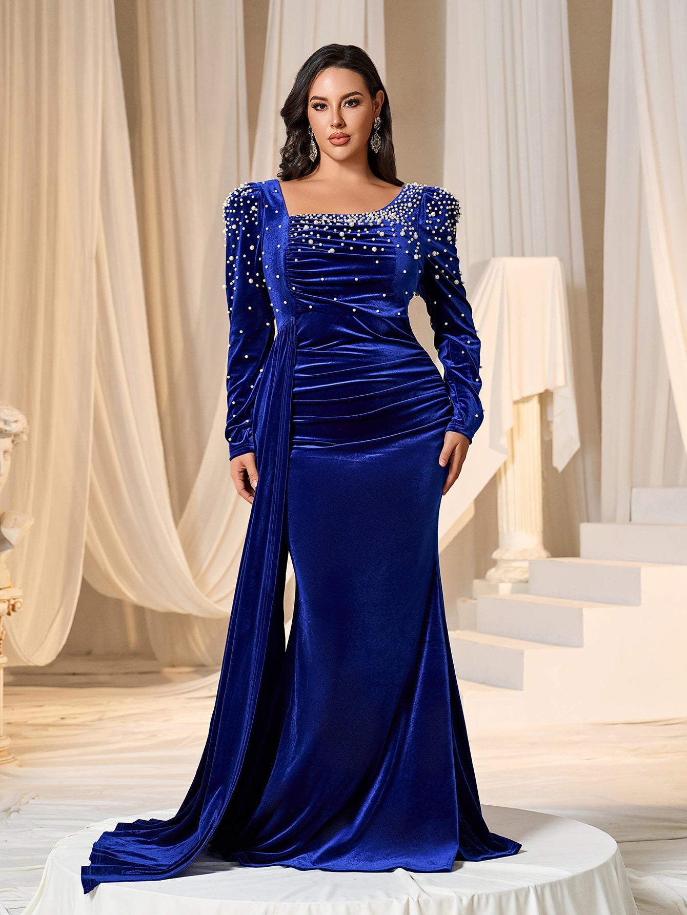 Plus Elegant Pearl Embellished Diagonal Neck Mermaid Hem Velvet Evening Dress