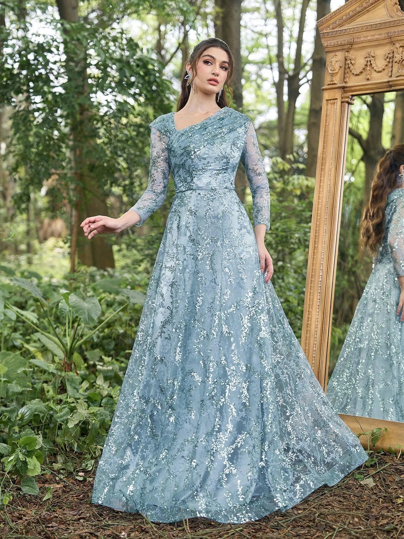 3 4 sleeve beaded dress Tulle beaded dress with 3/4 sleeves Saiid Kobeisy
