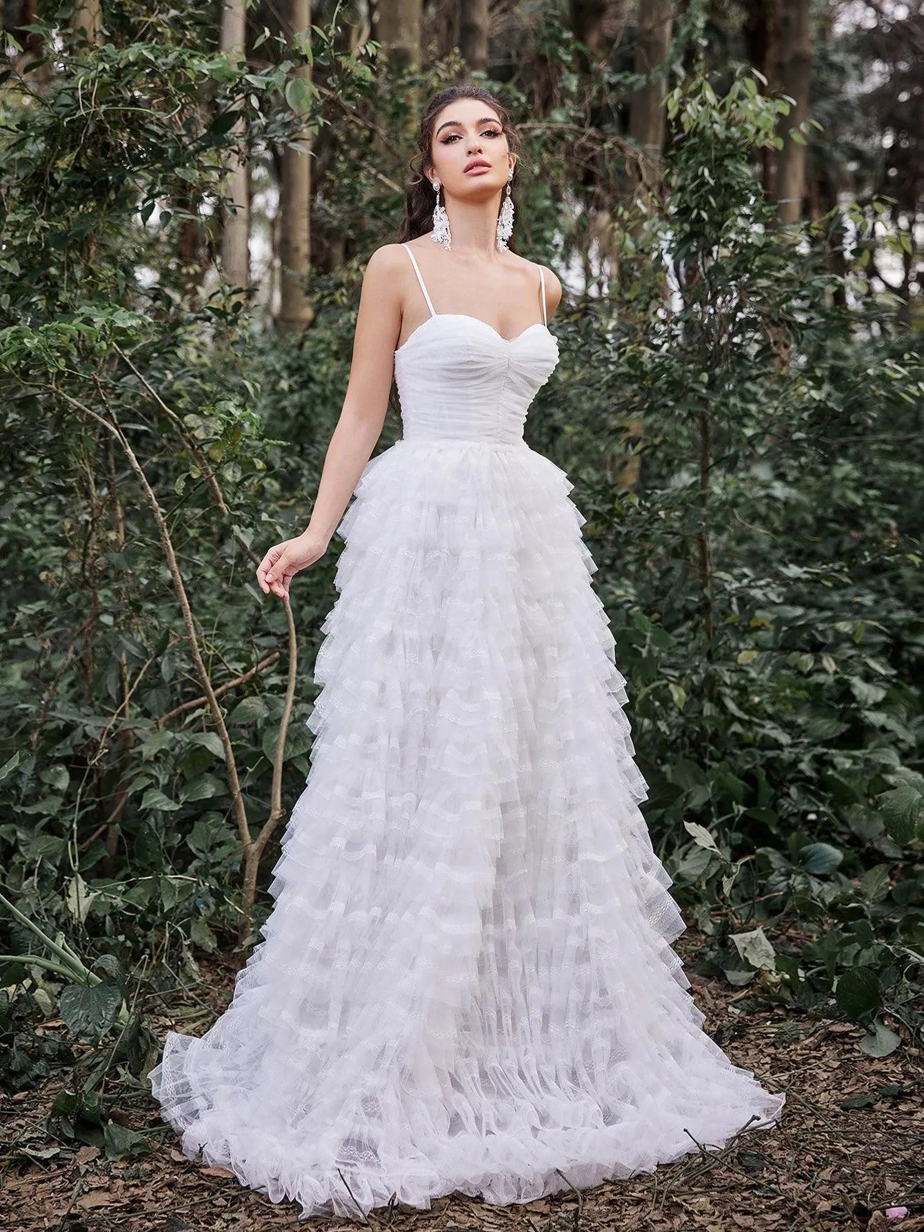 Gorgeous Lace Up Back Cascading Ruffle Hem Slip Wedding Dress White / L