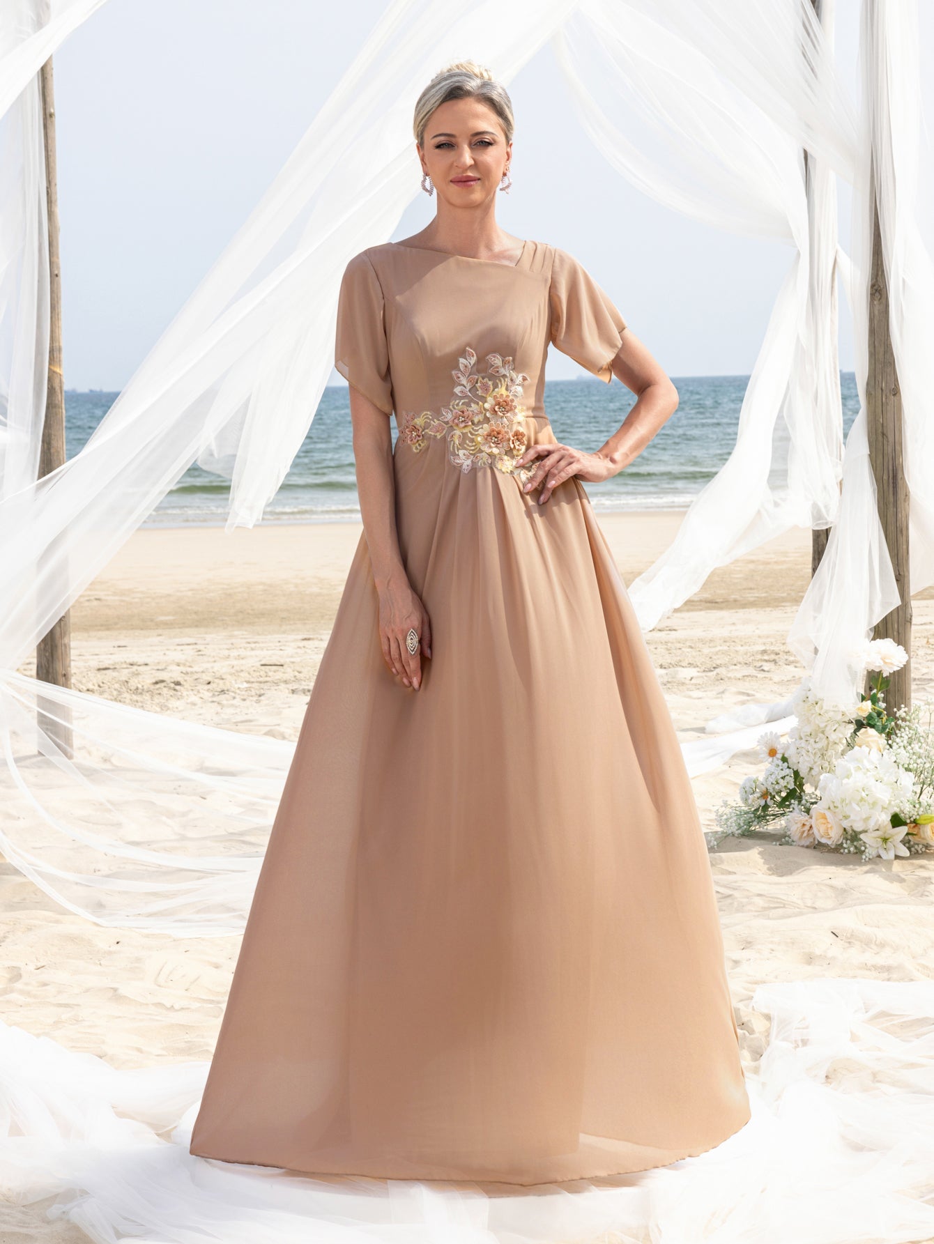 Womens' Chiffon Evening Gown with Floral Appliqué Detailing – Elegant Boat Neck & Cinched Waist Formal Dress for Mothers of the Bride