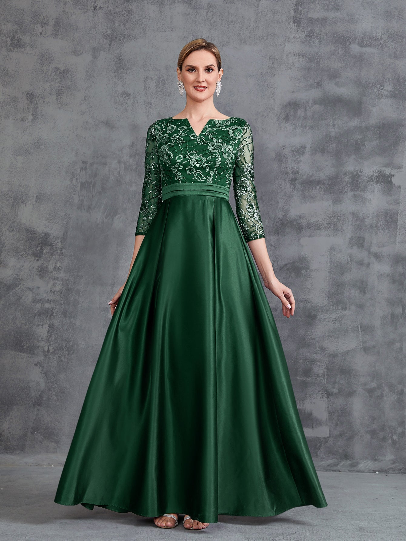 Womens' Glamorous Evening Gown: Allover Sequin-Embroidered Bodice & Satin A-Line Skirt – Elegant Formal Dress for Black-Tie Events