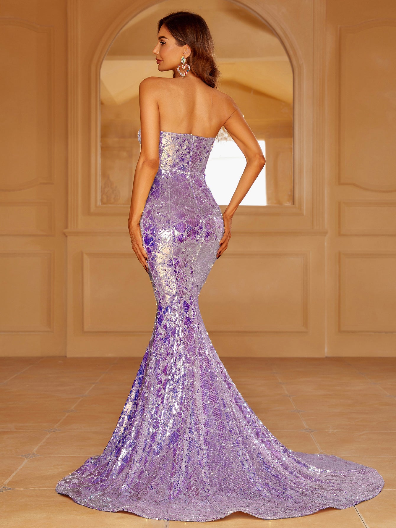 Elegant Tube Sleeveless Sequin Mermaid Dress