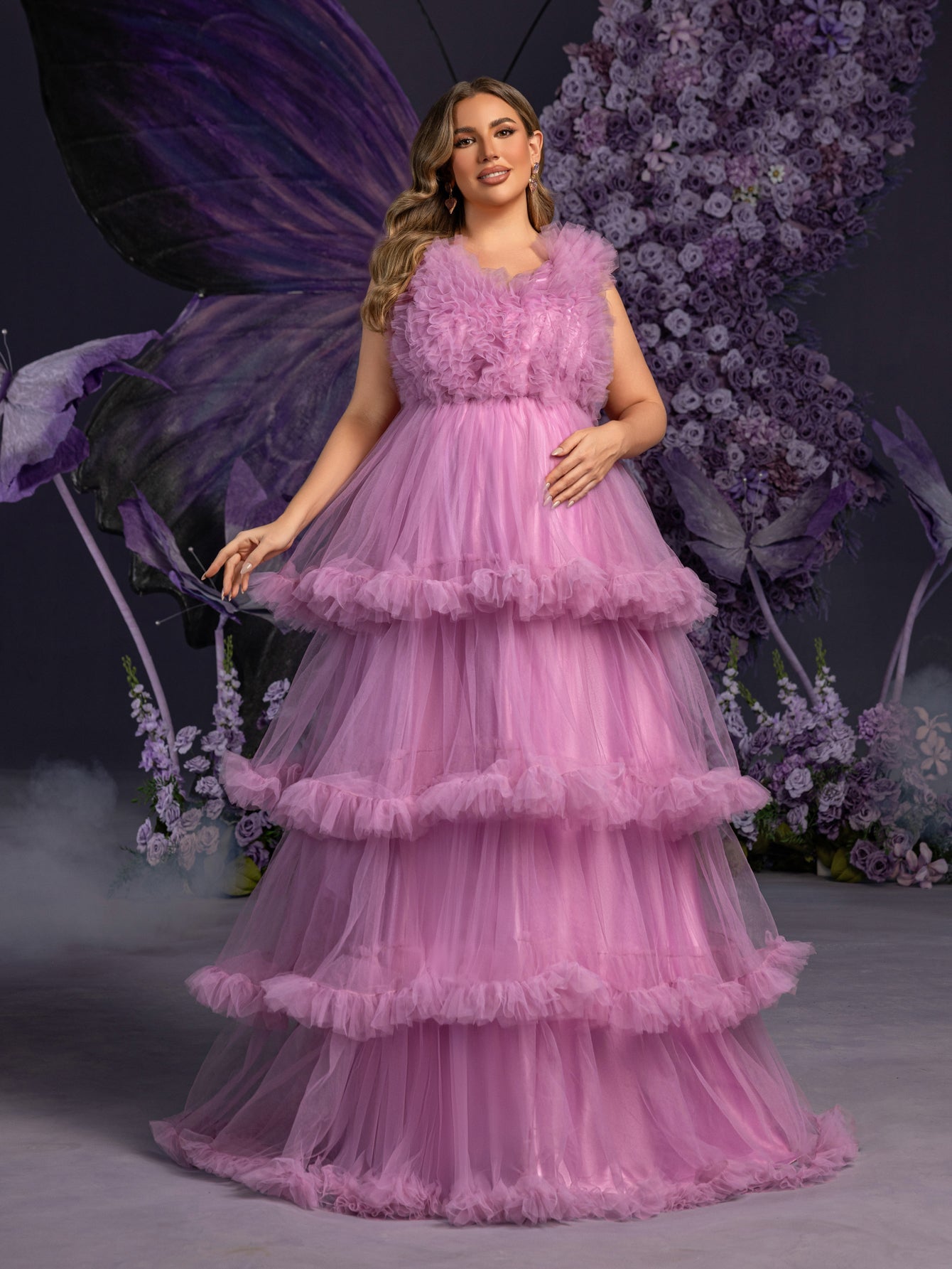 Plus Maternity  V Neck Sleeveless Ruffle Trim Layered Hem Photography Dress